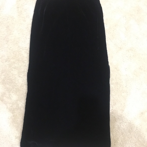 Talbot Velvet Skirt - Picture 2 of 2